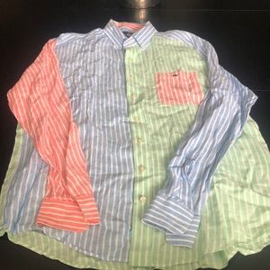 Men’s Vineyard Vines button down